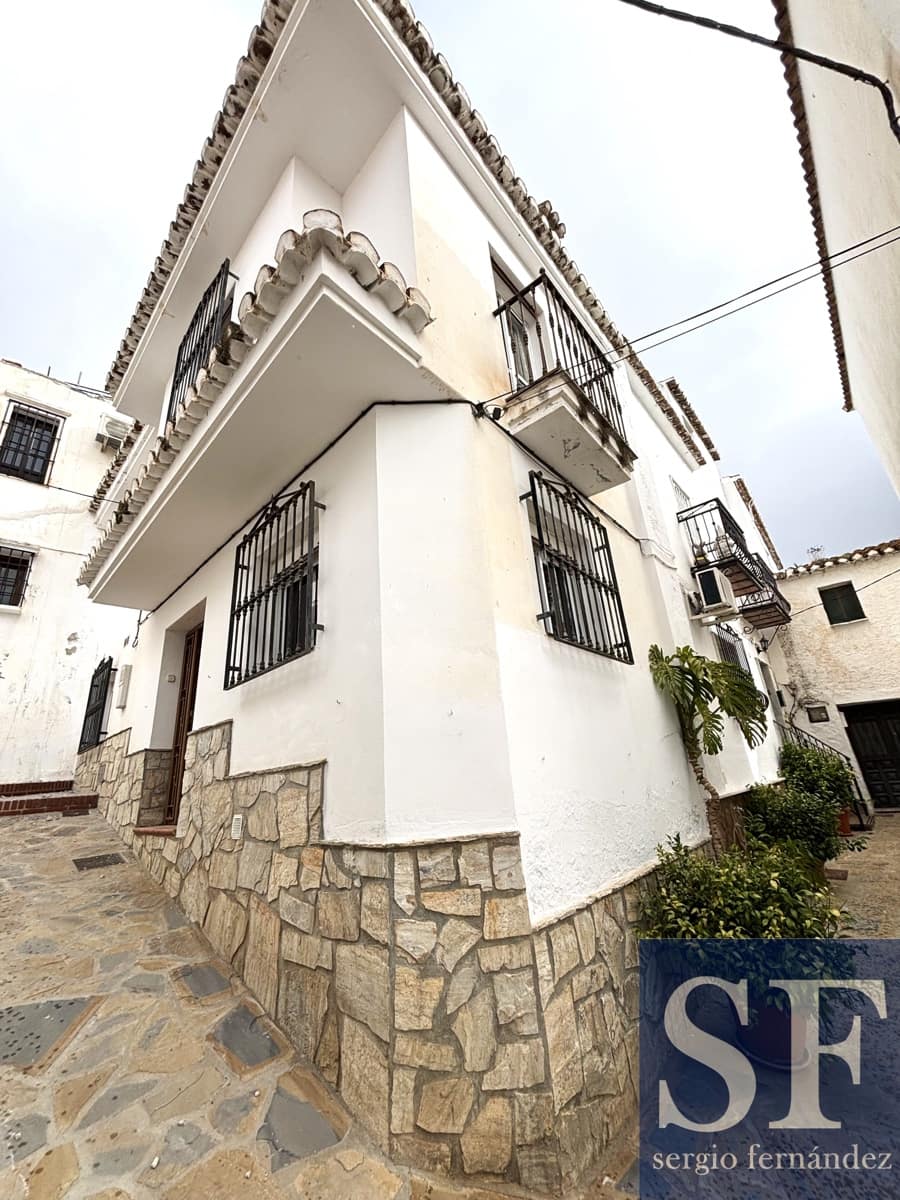 3 bedroom Townhouse for sale in Sedella - € 156,000 (Ref: 9787666)