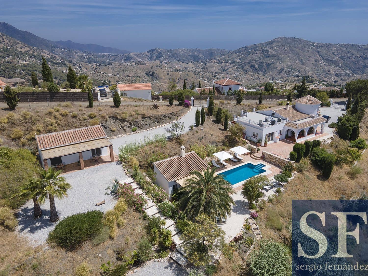 5 soverom Villa til salgs i Competa med svømmebasseng - € 975 000 (Ref: 9787668)