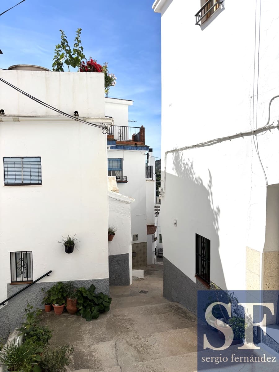 1 camera da letto Casa in vendita in Competa - 135.000 € (Rif: 9787669)