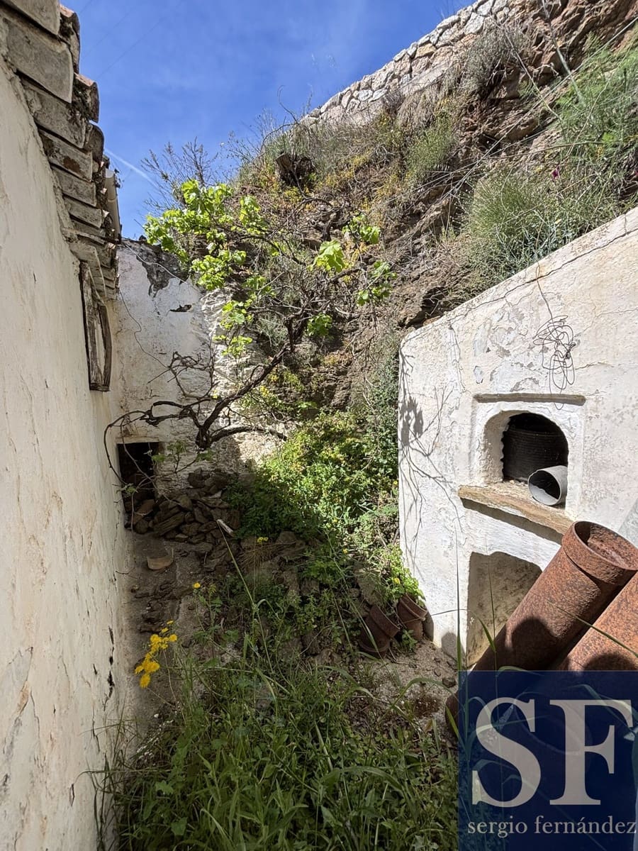 2 chambre Villa/Maison à vendre à Competa - 95 000 € (Ref: 9832283)