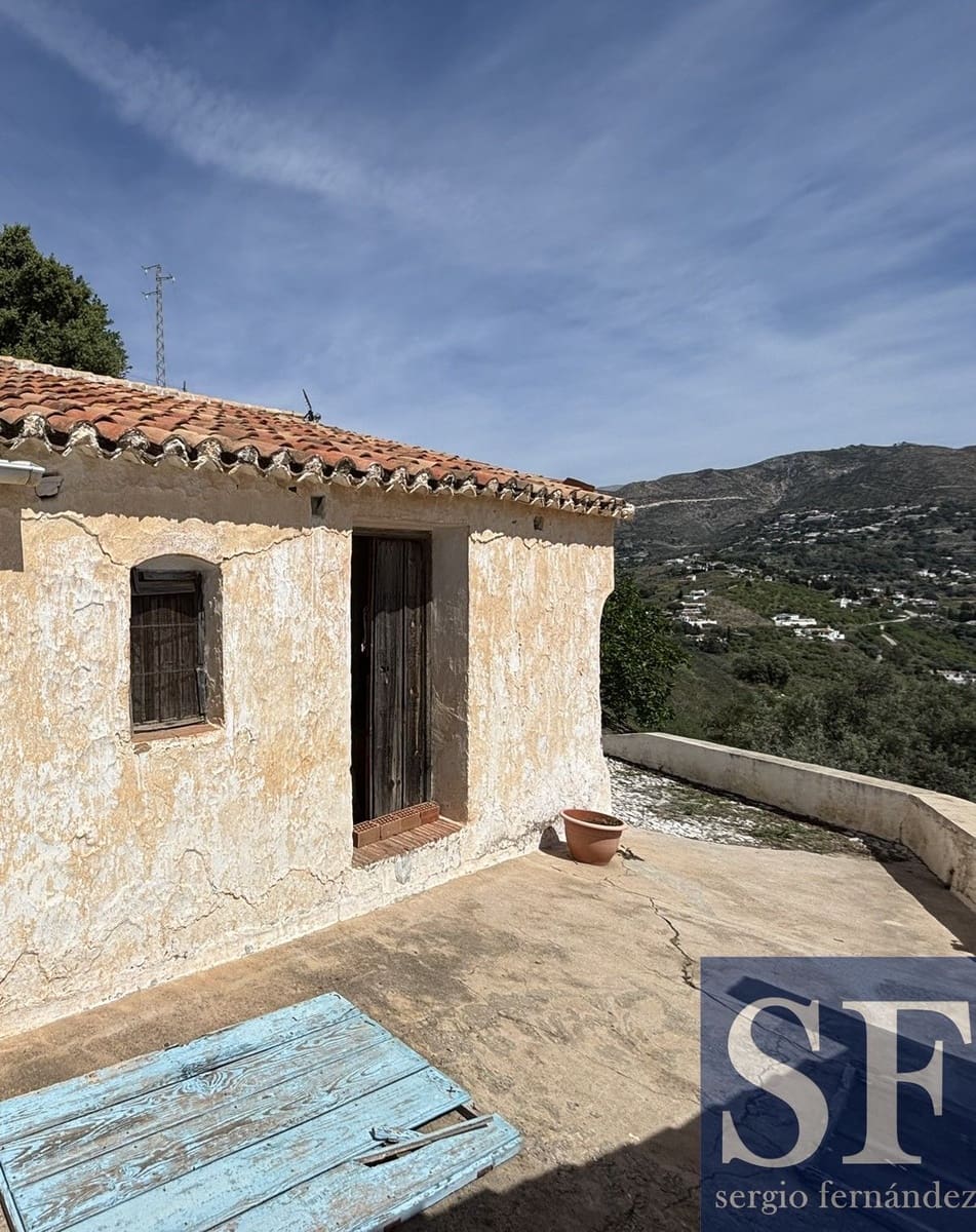 2 bedroom Villa for sale in Competa - € 95,000 (Ref: 9832283)