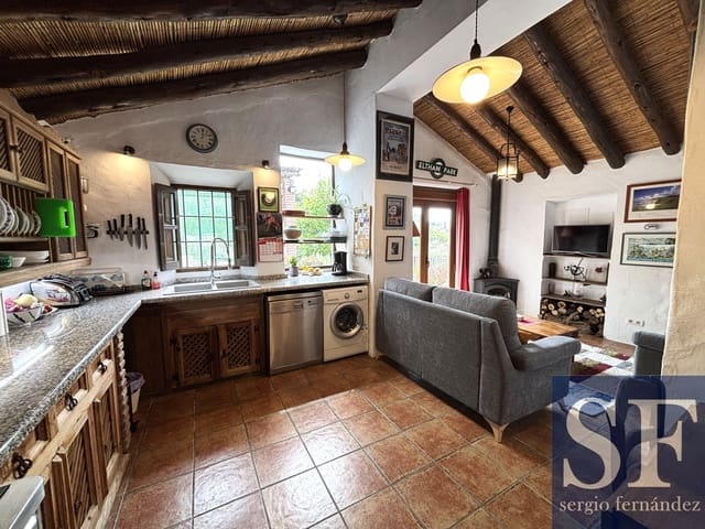 3 soverom Villa til salgs i Cómpeta med svømmebasseng garasje - € 435 000 (Ref: 9832284)