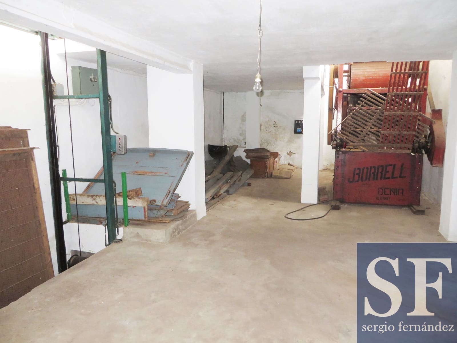 Virksomhed til salg i Competa - € 367.500 (Ref: 9844550)