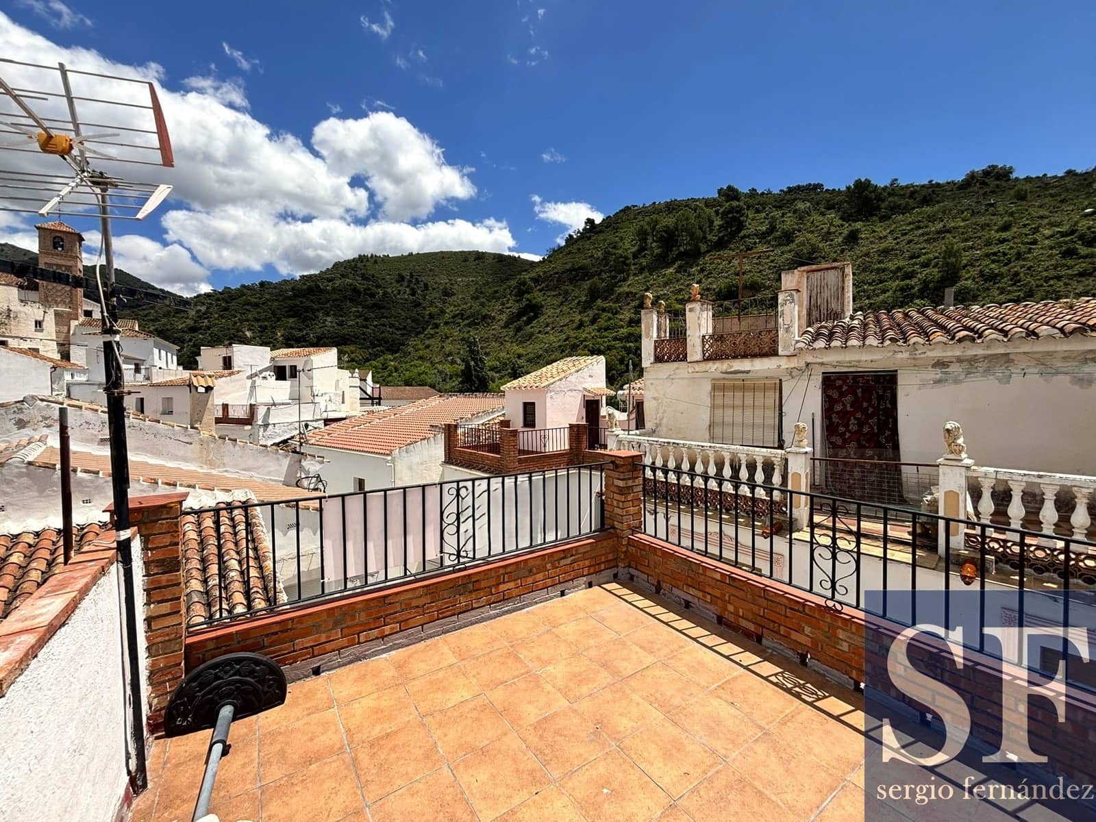 2 sypialnia Dom na sprzedaż w Salares - 87 500 € (Ref: 9844552)