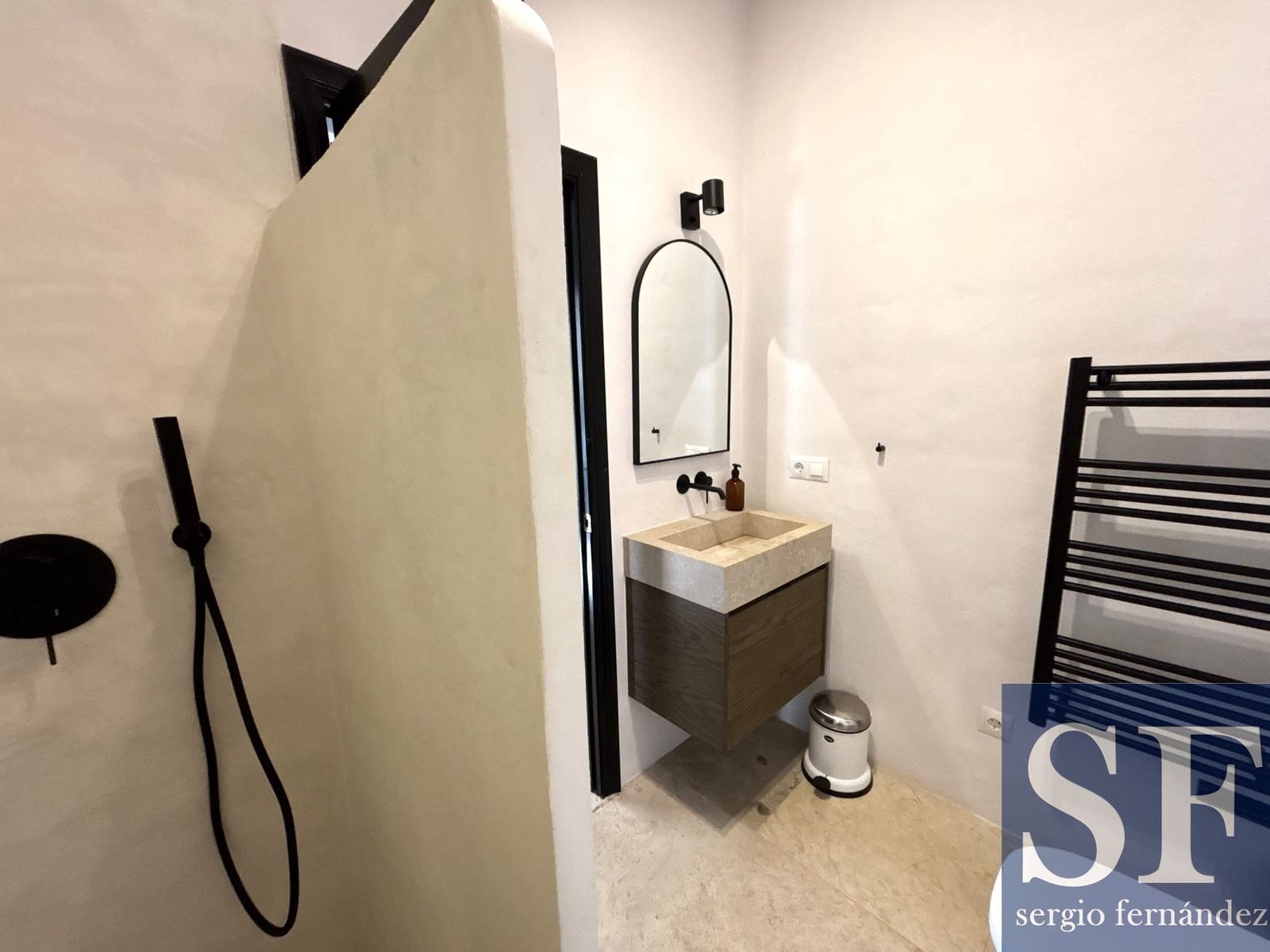 5 soverom Villa til salgs i Competa med svømmebasseng - € 1 150 000 (Ref: 9844553)