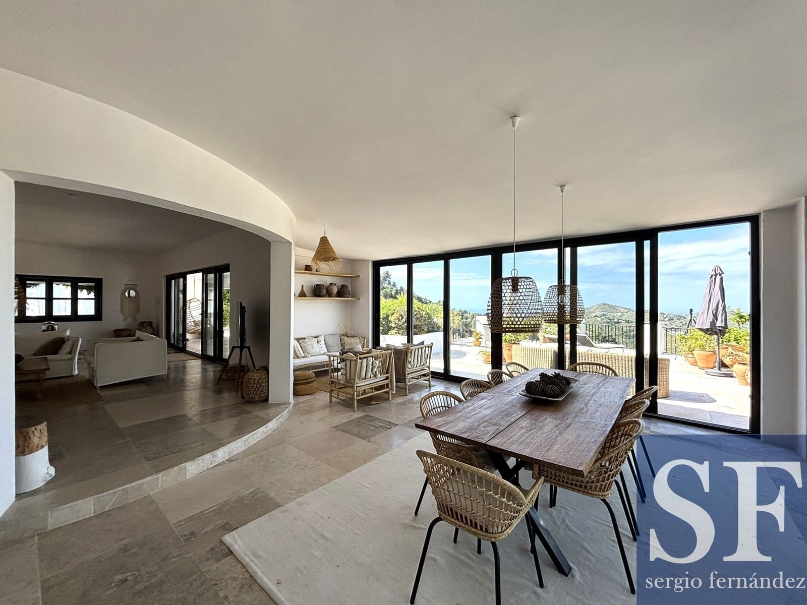 5 soverom Villa til salgs i Competa med svømmebasseng - € 1 150 000 (Ref: 9844553)
