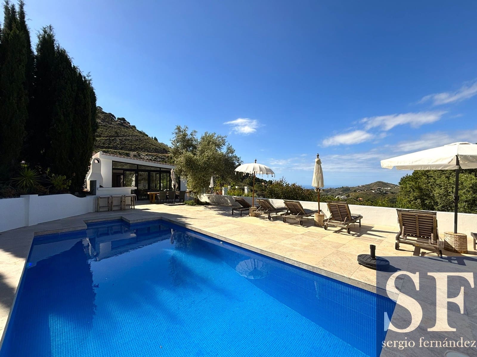 5 soverom Villa til salgs i Competa med svømmebasseng - € 1 150 000 (Ref: 9844553)