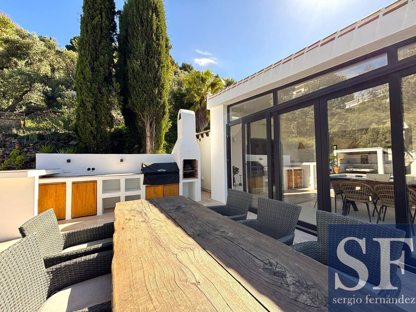 5 soverom Villa til salgs i Competa med svømmebasseng - € 1 150 000 (Ref: 9844553)