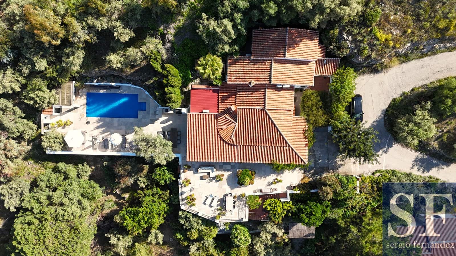 5 soverom Villa til salgs i Competa med svømmebasseng - € 1 150 000 (Ref: 9844553)