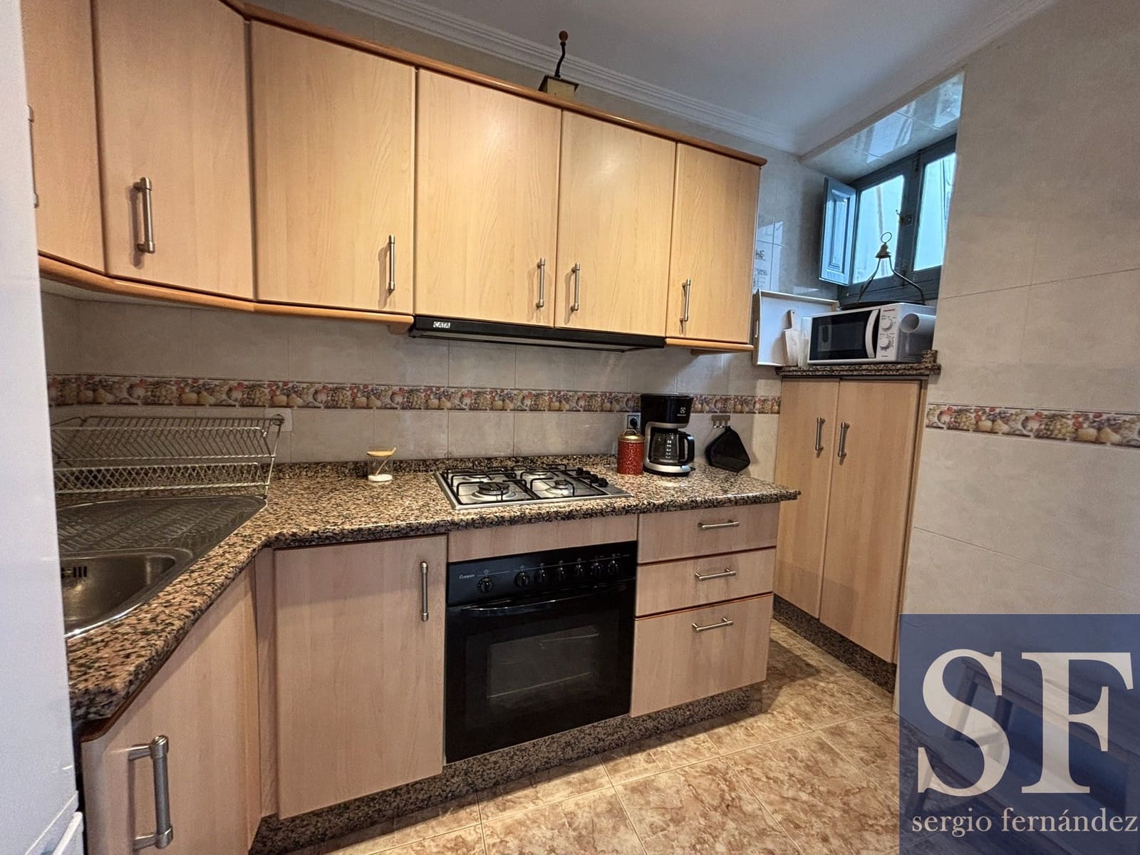 2 soveværelse Byhus til salg i Competa - € 249.000 (Ref: 9891456)