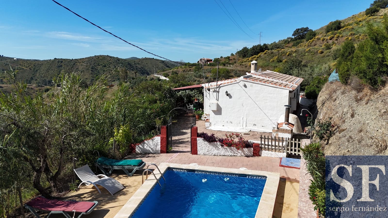 3 bedroom Villa for sale in Sedella with pool - € 225,000 (Ref: 9891457)