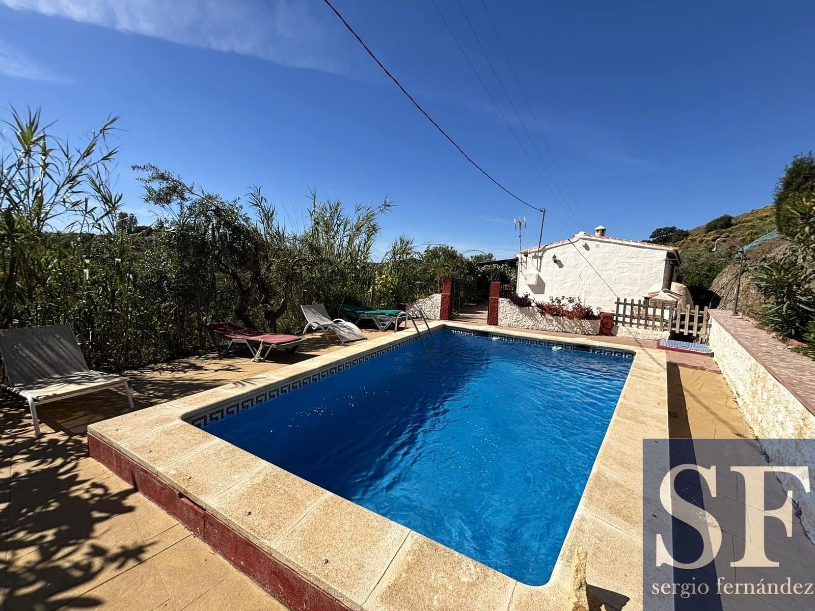 3 bedroom Villa for sale in Sedella with pool - € 225,000 (Ref: 9891457)
