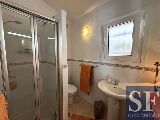 4 sypialnia Willa na sprzedaż w Cómpeta z basenem garażem - 575 000 € (Ref: 9891458)