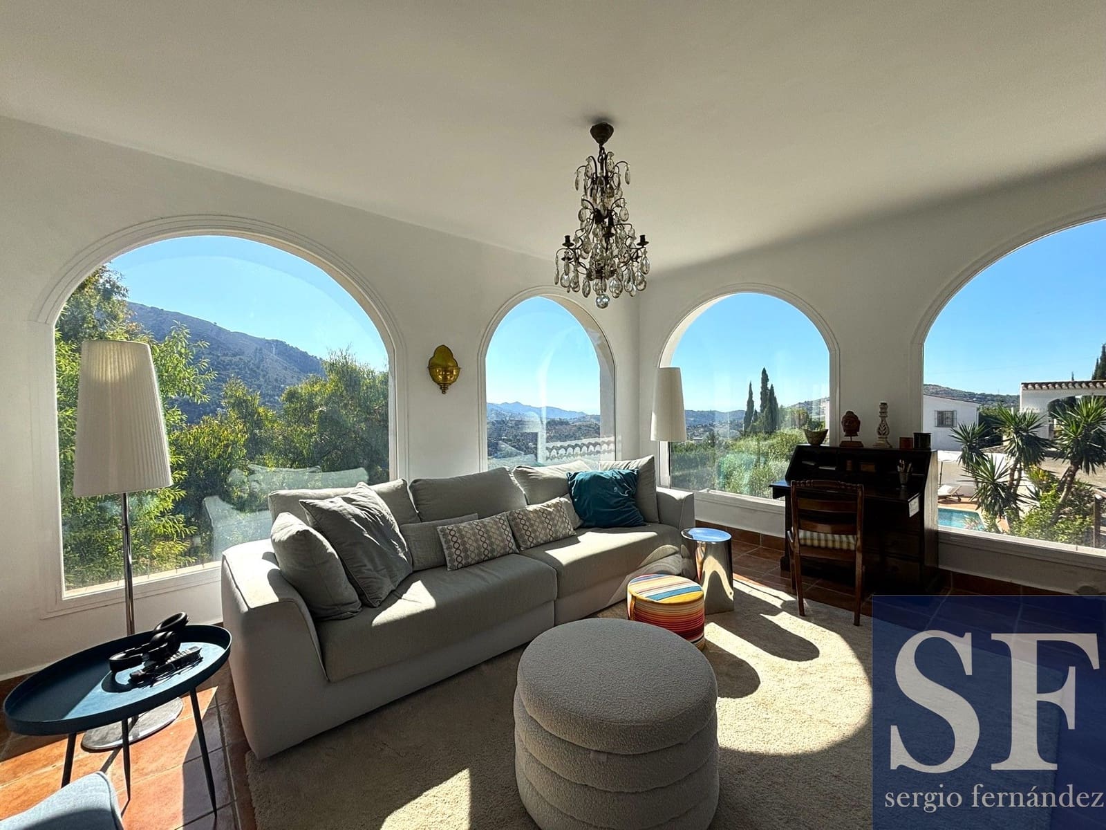Chalet de 3 habitaciones en Cómpeta en venta con piscina garaje - 495.000 € (Ref: 9891459)