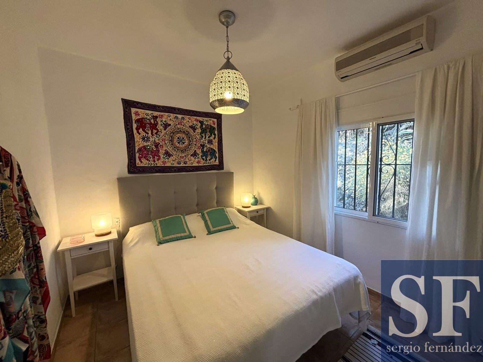 Chalet de 3 habitaciones en Cómpeta en venta con piscina garaje - 495.000 € (Ref: 9891459)