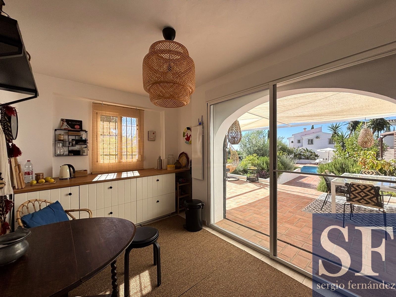 Chalet de 3 habitaciones en Cómpeta en venta con piscina garaje - 495.000 € (Ref: 9891459)