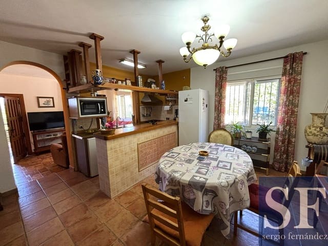3 camera da letto Villa in vendita in Sayalonga con piscina - 365.000 € (Rif: 9891461)