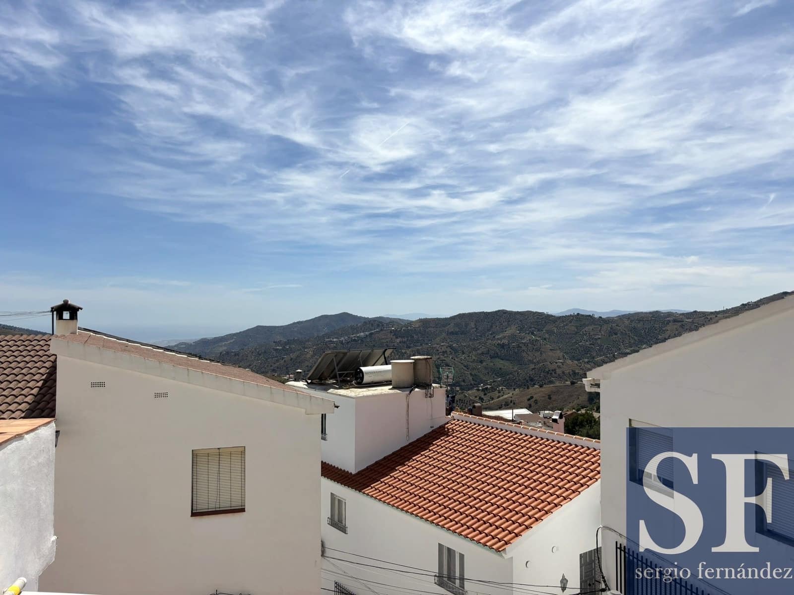 2 Zimmer Haus zu verkaufen in Competa mit Garage - 317.000 € (Ref: 9891462)