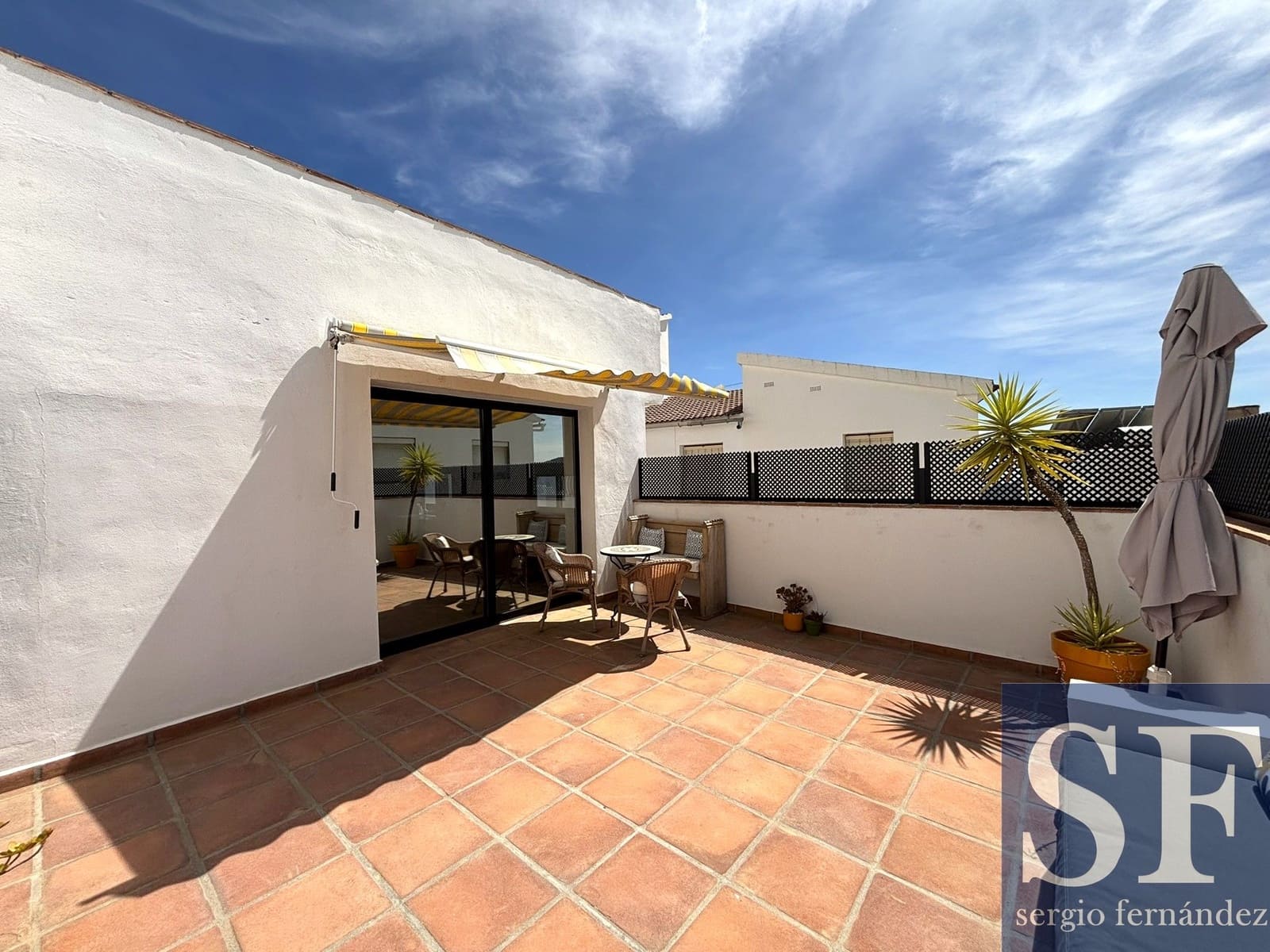 2 Zimmer Haus zu verkaufen in Competa mit Garage - 317.000 € (Ref: 9891462)