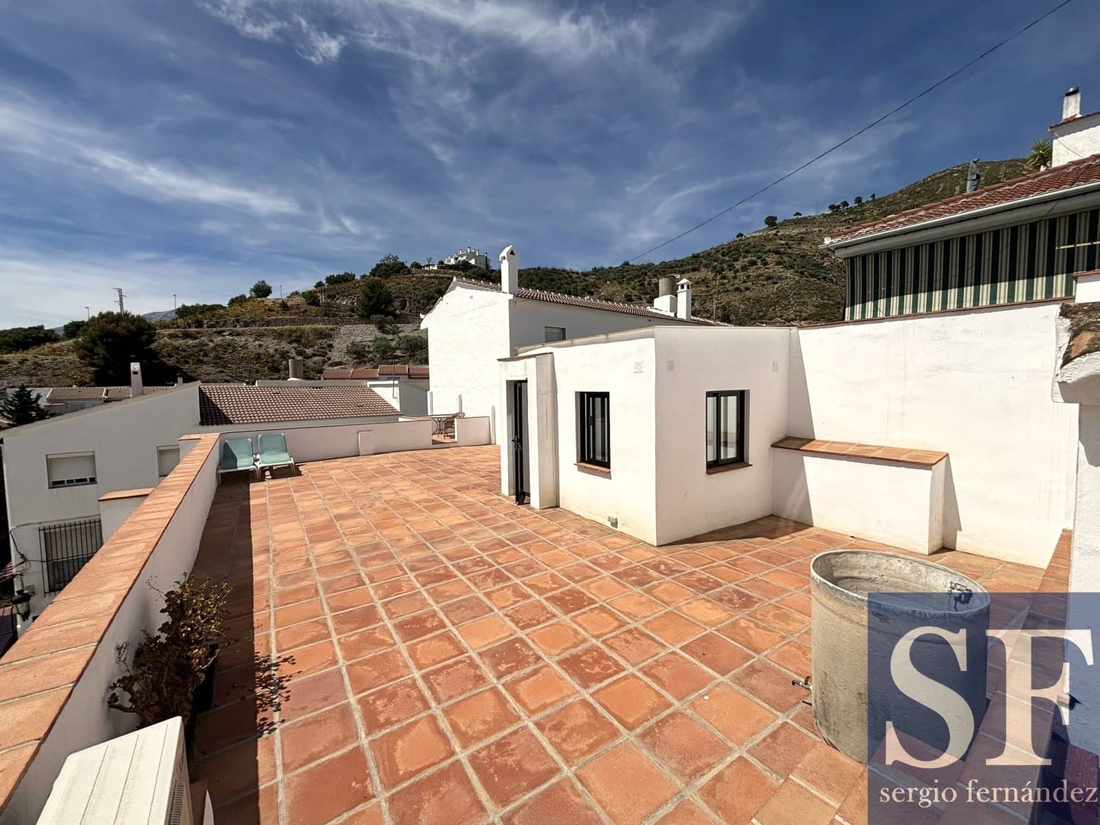 2 Zimmer Haus zu verkaufen in Competa mit Garage - 317.000 € (Ref: 9891462)
