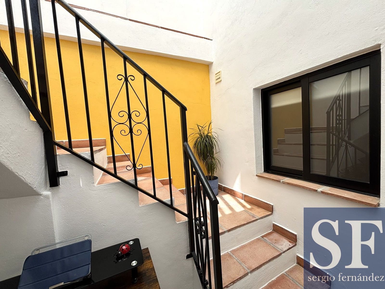 2 Zimmer Haus zu verkaufen in Competa mit Garage - 317.000 € (Ref: 9891462)