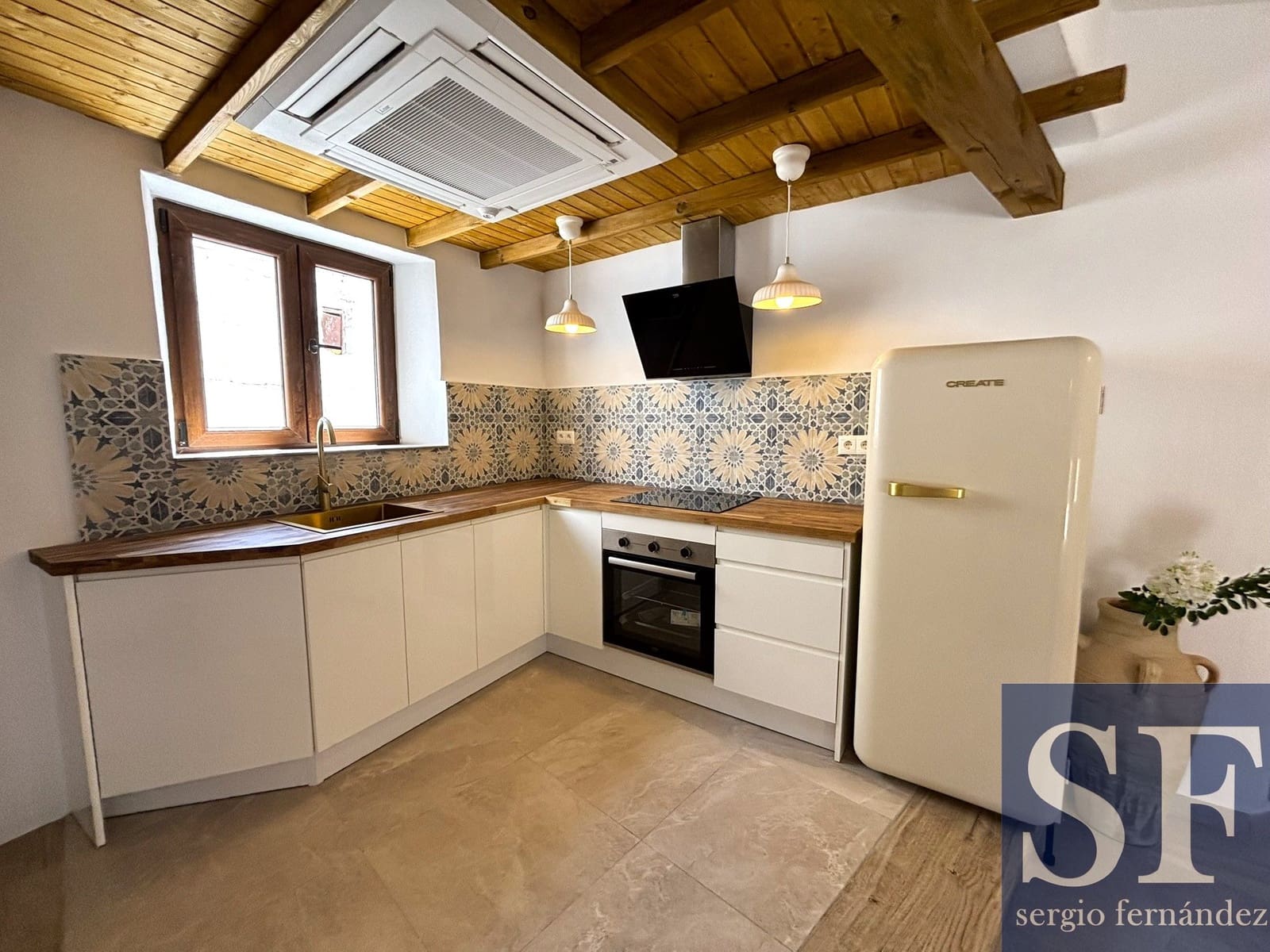 2 sypialnia Dom na sprzedaż w Salares - 159 000 € (Ref: 9891463)