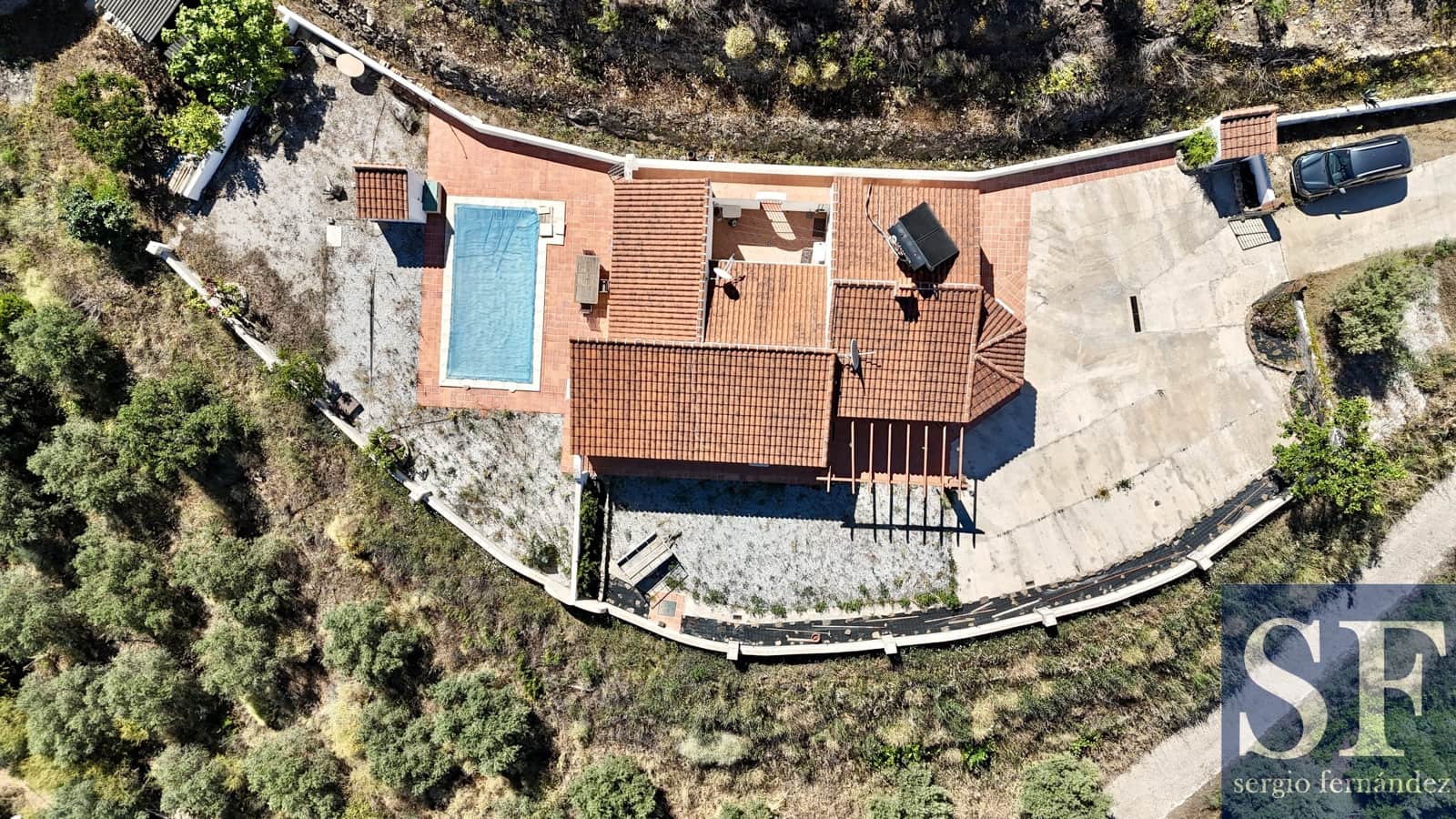 3 Zimmer Villa zu verkaufen in Competa mit Pool - 362.000 € (Ref: 9895429)