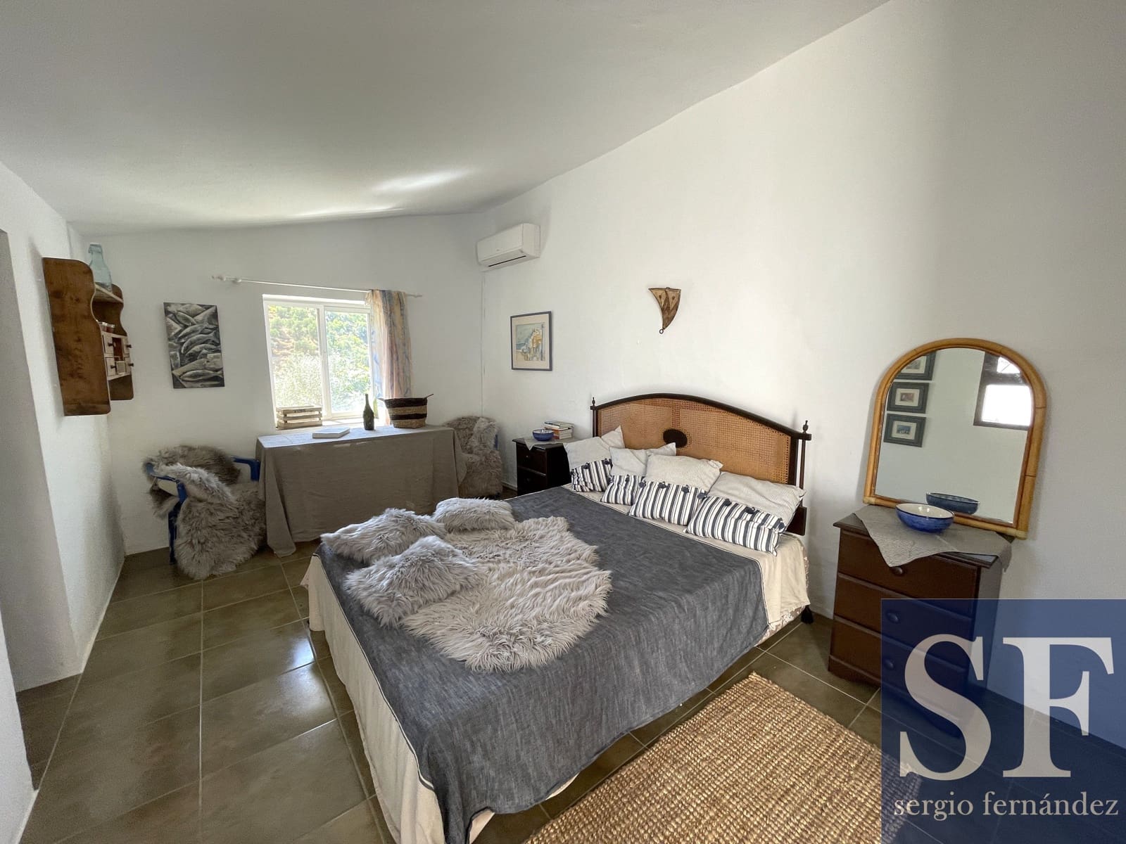 Chalet de 3 habitaciones en Cómpeta en venta con piscina - 1.100.000 € (Ref: 9925090)