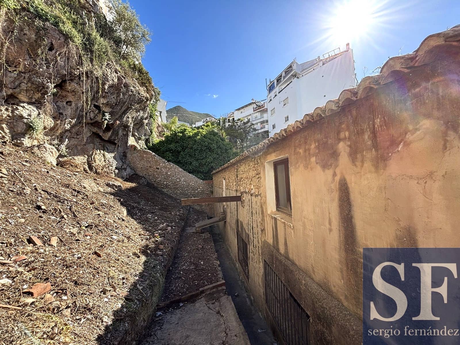 Hus til salgs i Competa - € 439 000 (Ref: 9937107)