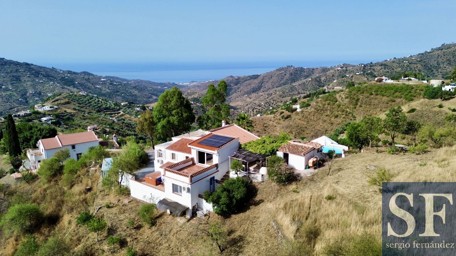 4 quarto Moradia para venda em Competa com piscina - 369 000 € (Ref: 9937108)