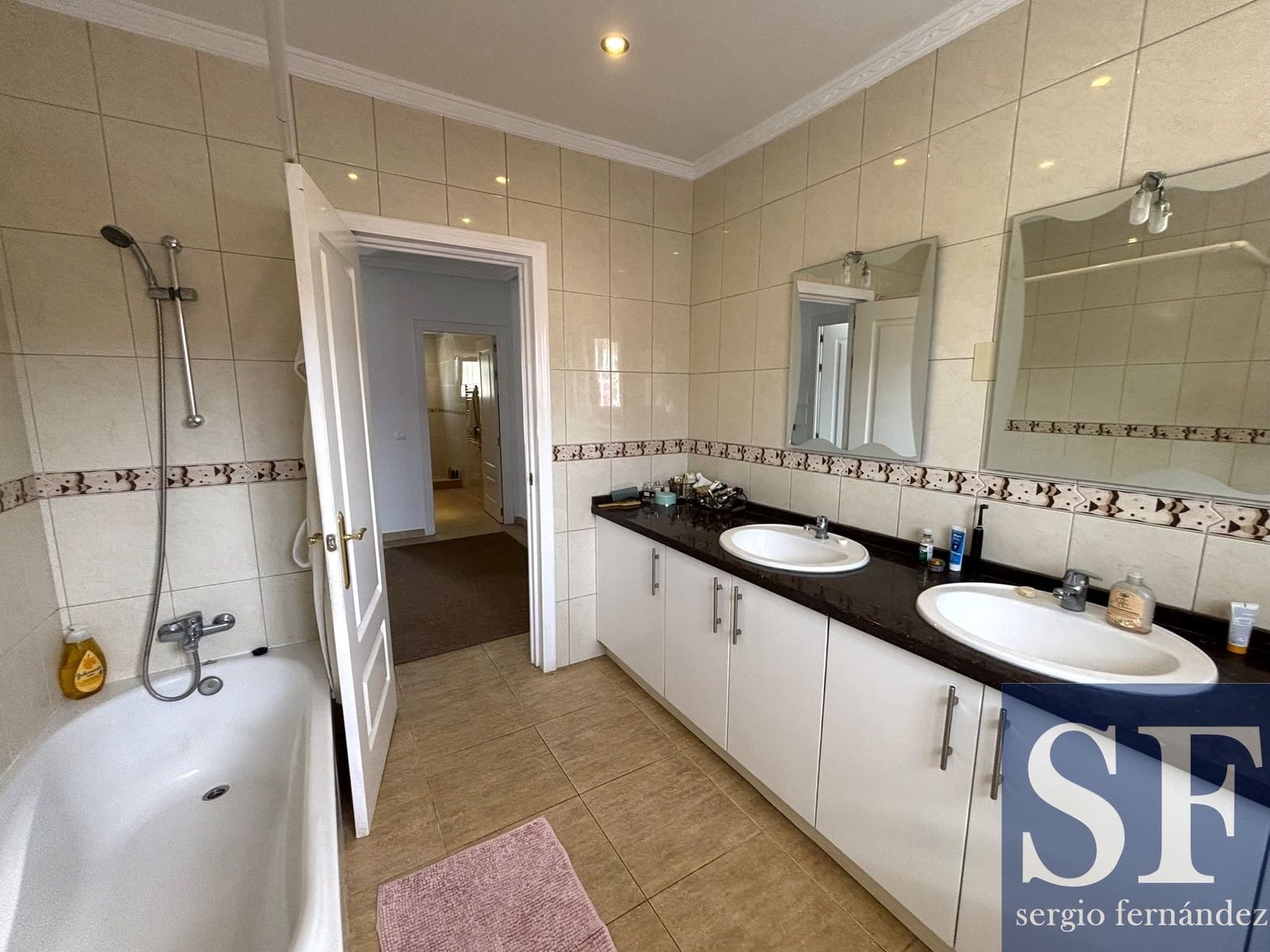 3 bedroom Villa for sale in Archez with pool - € 479,000 (Ref: 9937109)