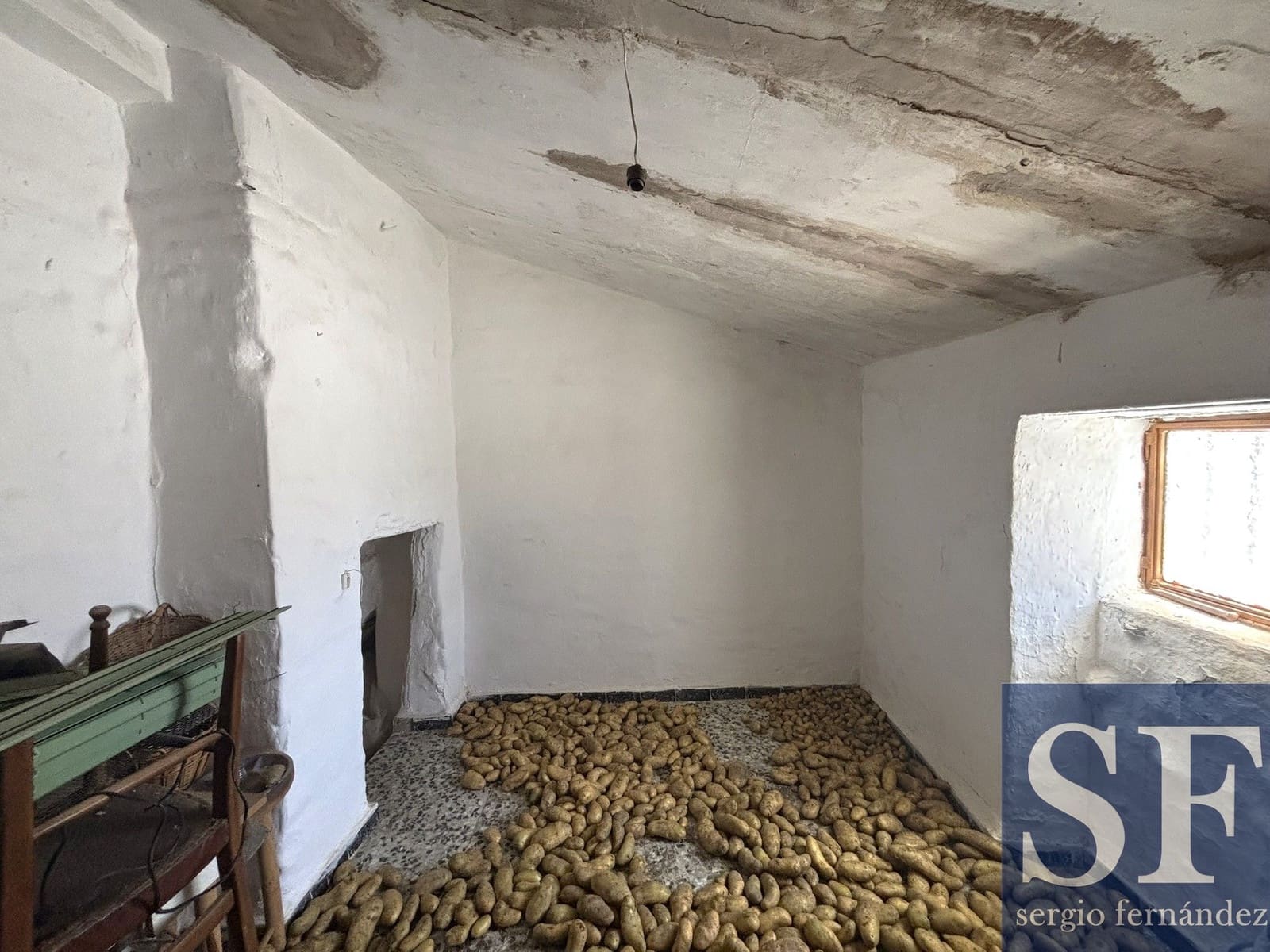 5 bedroom Townhouse for sale in Sedella - € 31,000 (Ref: 9937113)