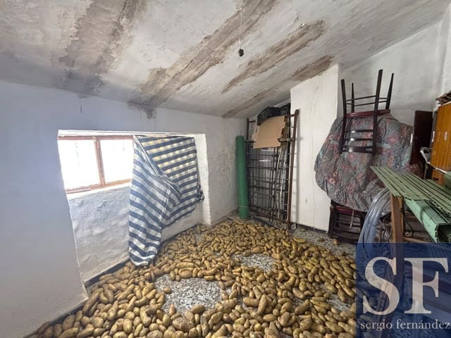 5 soverom Hus til salgs i Sedella - € 31 000 (Ref: 9937113)