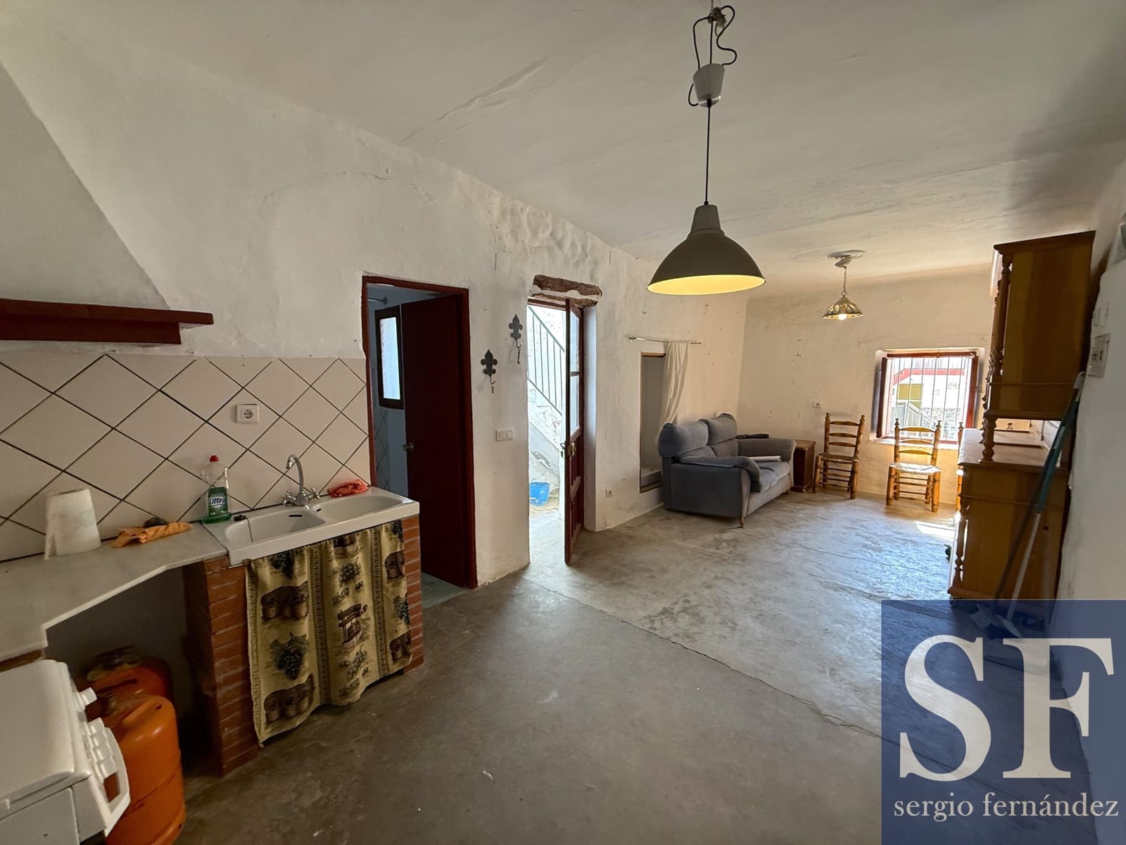 Casa de 2 habitaciones en Canillas de Albaida en venta - 78.000 € (Ref: 9941514)