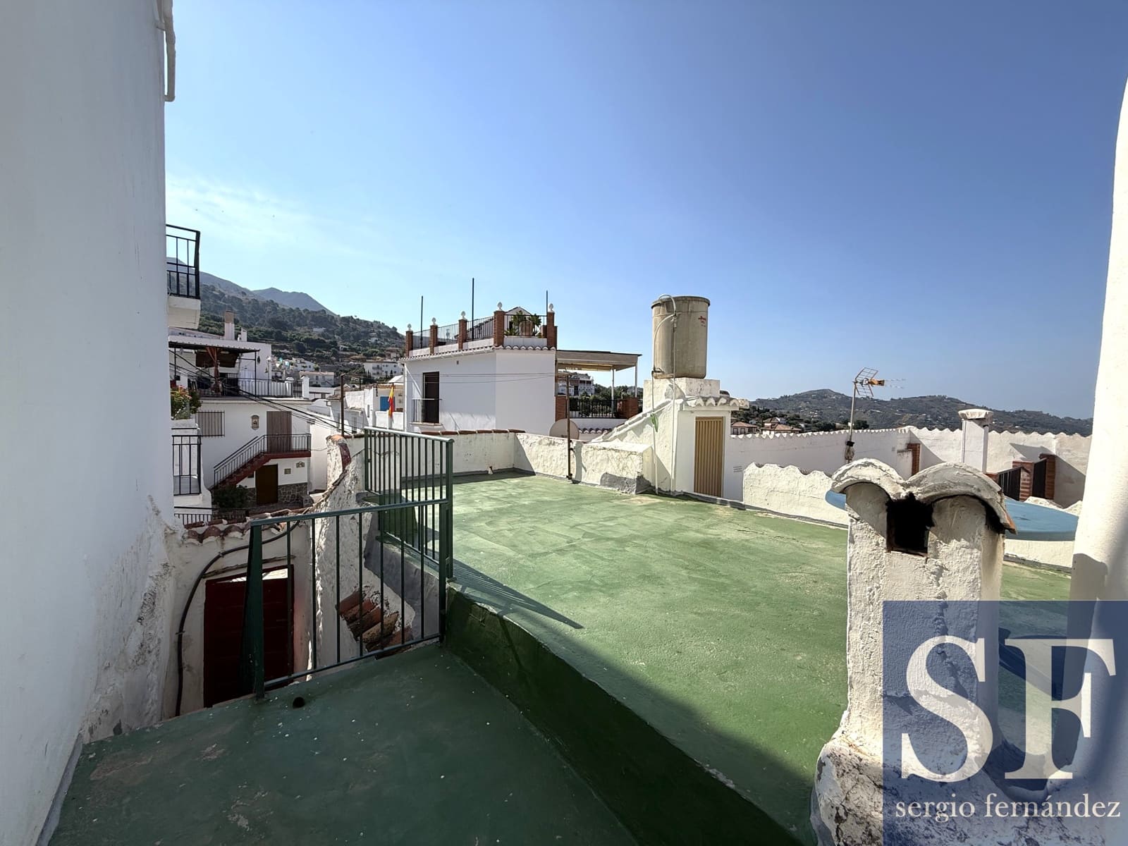 Casa de 2 habitaciones en Canillas de Albaida en venta - 78.000 € (Ref: 9941514)