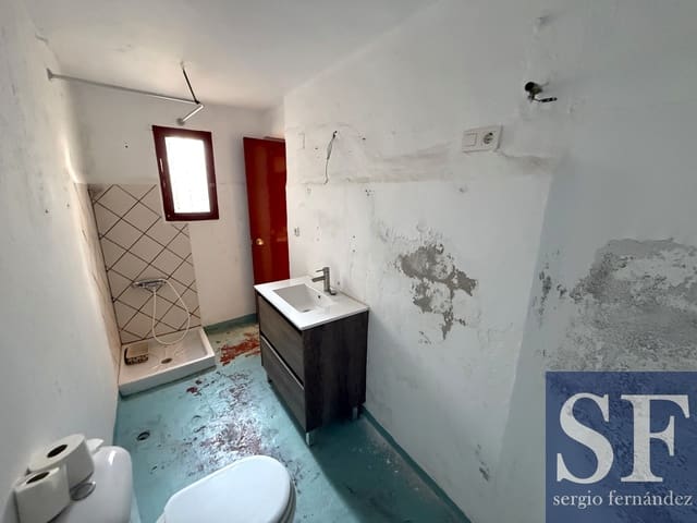2 quarto Casa em Banda para venda em Canillas de Albaida - 78 000 € (Ref: 9941514)