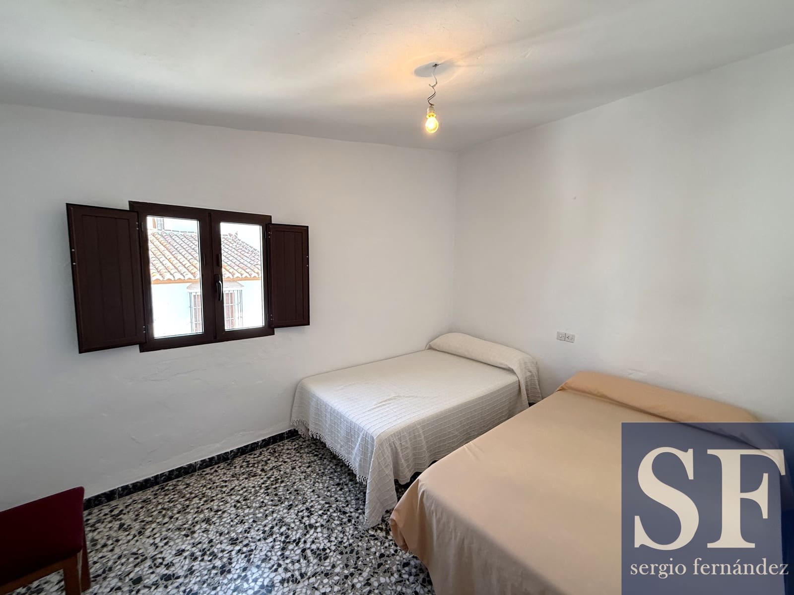 Casa de 5 habitaciones en Canillas de Aceituno en venta - 150.000 € (Ref: 9941516)