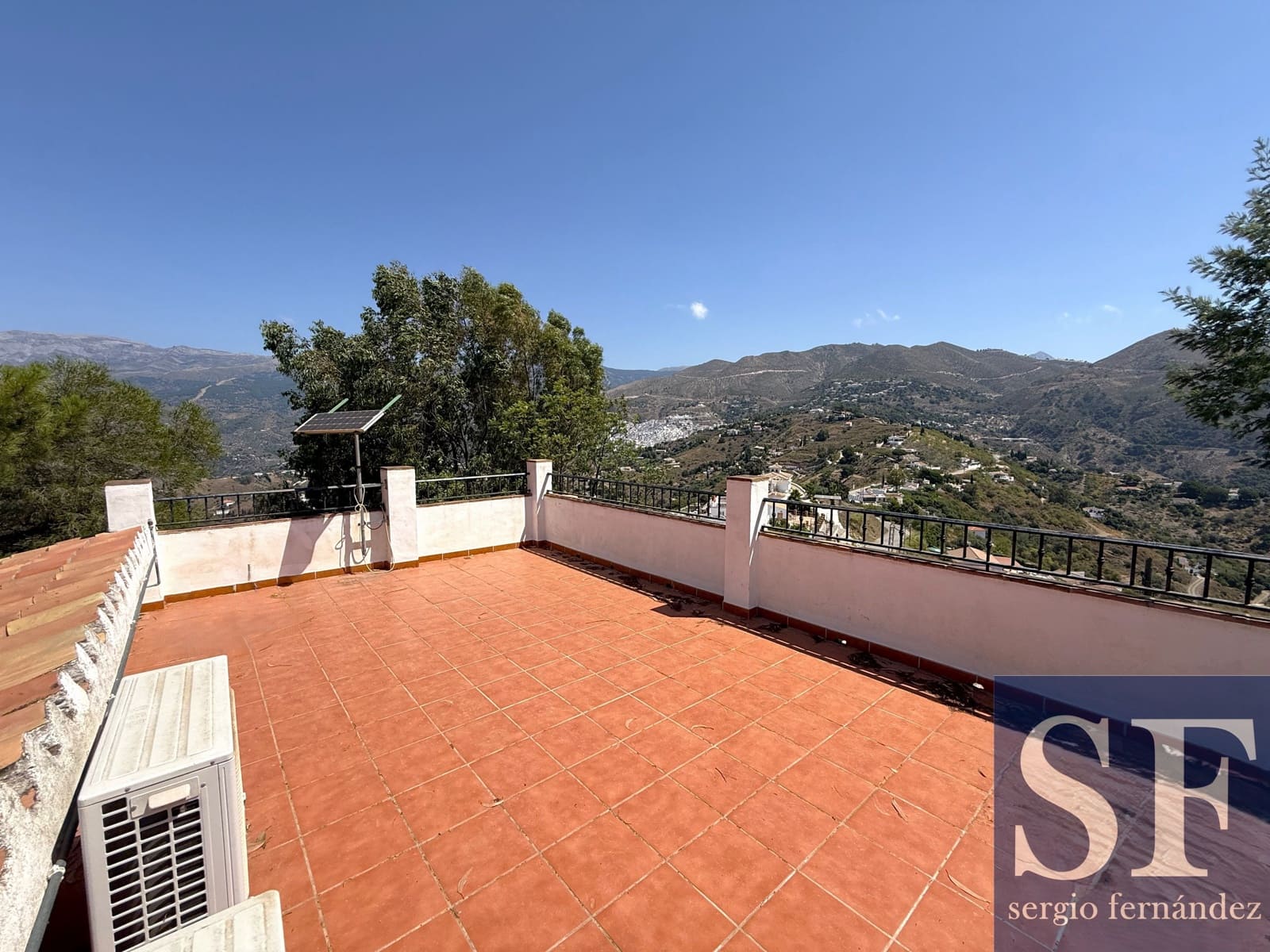 2 soveværelse Villa til salg i Competa med swimmingpool - € 330.000 (Ref: 9953212)