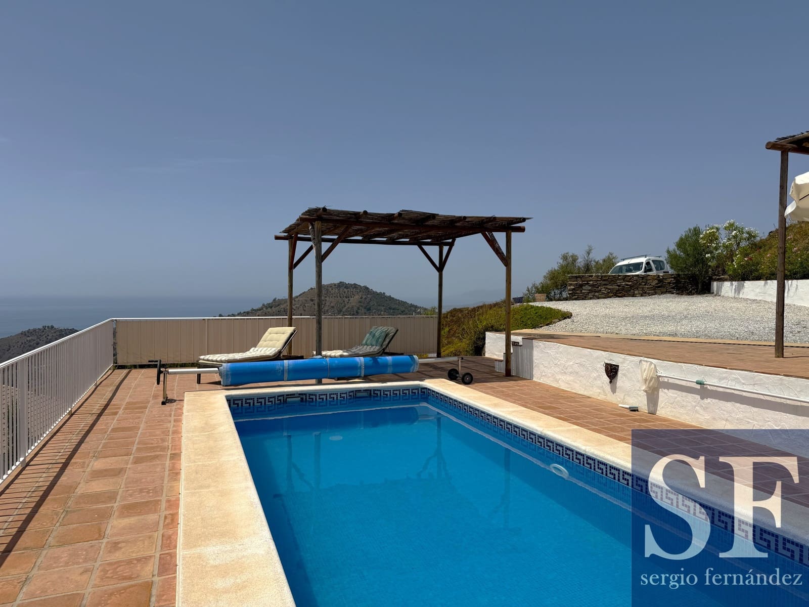 2 soveværelse Villa til salg i Competa med swimmingpool garage - € 349.000 (Ref: 9965793)