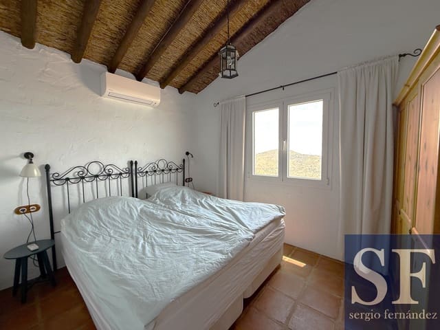 2 quarto Moradia para venda em Cómpeta com piscina garagem - 349 000 € (Ref: 9965793)