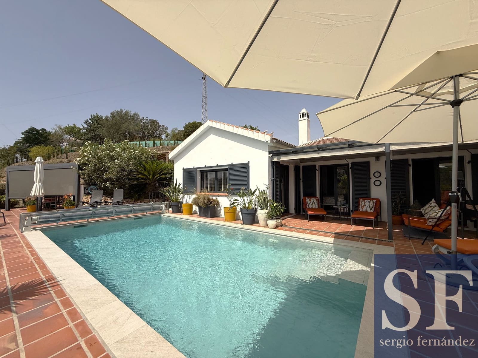 3 chambre Villa/Maison à vendre à Competa avec piscine - 550 000 € (Ref: 9975946)