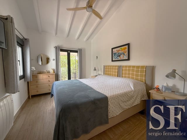 3 soveværelse Villa til salg i Cómpeta med swimmingpool - € 550.000 (Ref: 9975946)