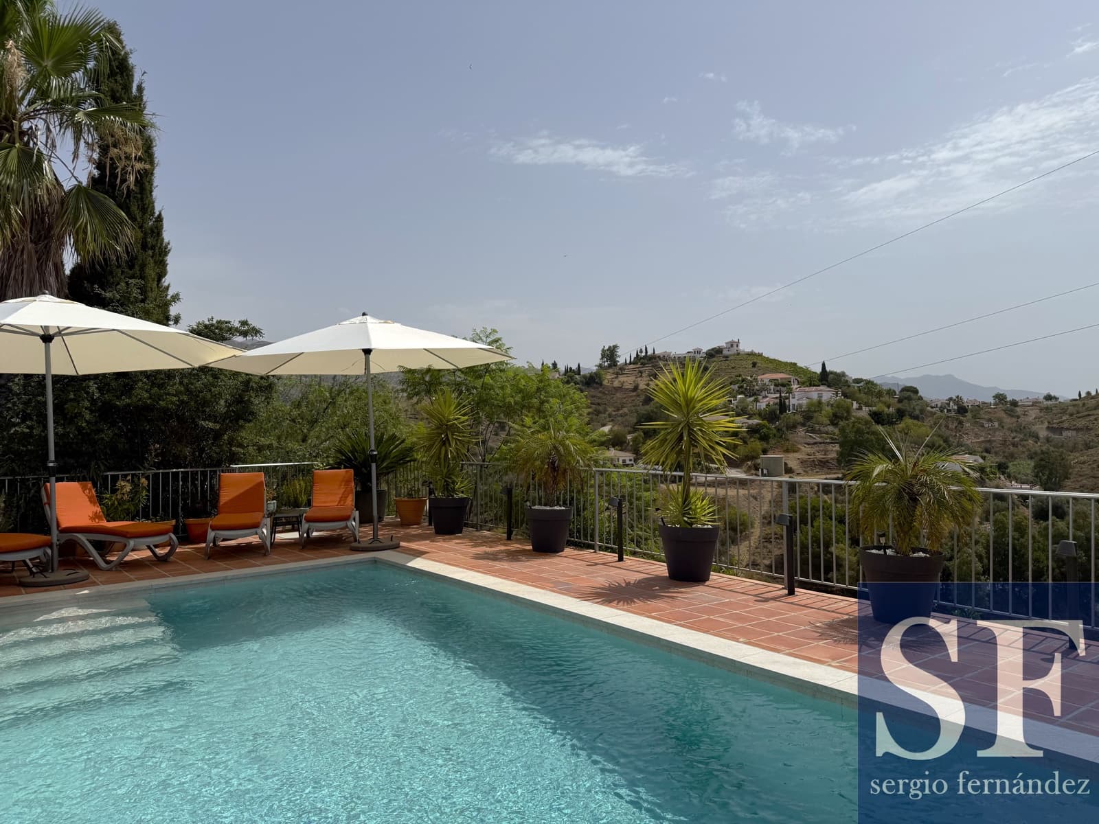 3 chambre Villa/Maison à vendre à Competa avec piscine - 550 000 € (Ref: 9975946)