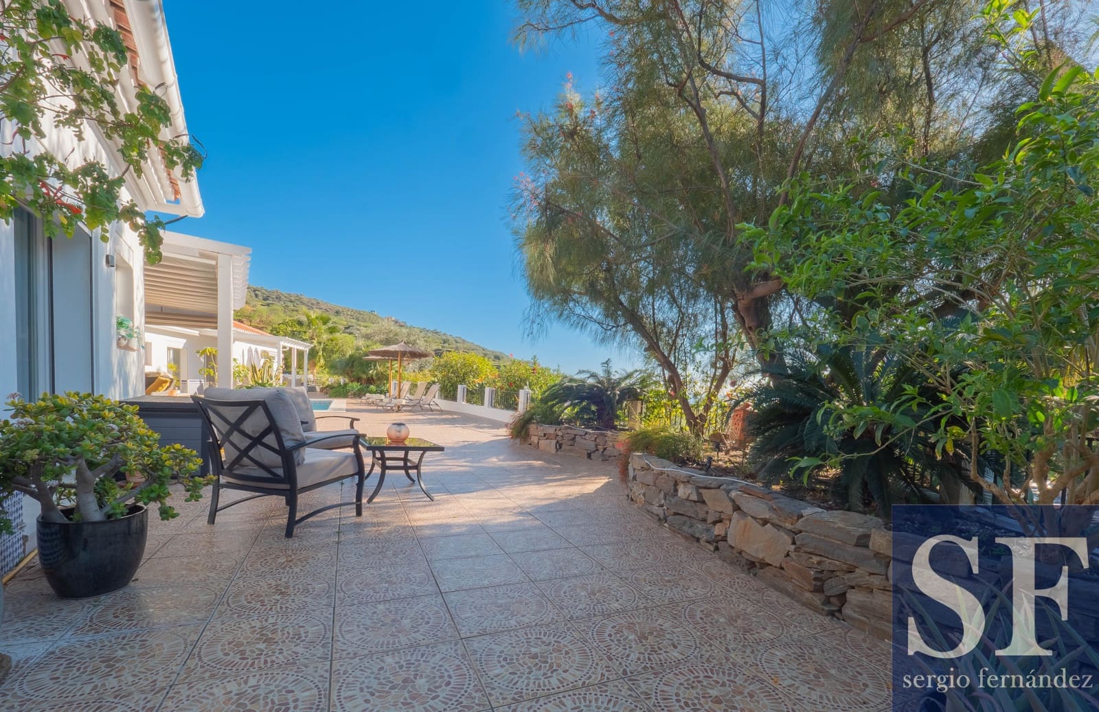 3 Zimmer Villa zu verkaufen in Arenas mit Pool - 730.000 € (Ref: 9999276)