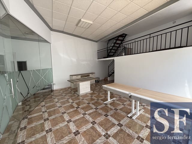 Entreprise de location de vacances à Cómpeta - 1 400 € (Ref: 9999277)