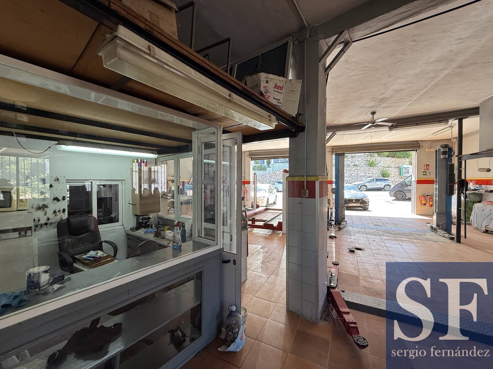 Entreprise de location de vacances à Competa - 2 000 € (Ref: 9999278)