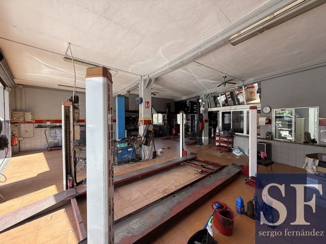 Entreprise de location de vacances à Cómpeta - 2 000 € (Ref: 9999278)