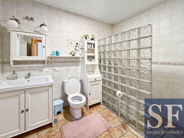 4 chambre Villa/Maison à vendre à Cómpeta avec piscine - 425 000 € (Ref: 9999279)