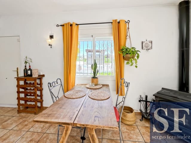 4 chambre Villa/Maison à vendre à Cómpeta avec piscine - 425 000 € (Ref: 9999279)
