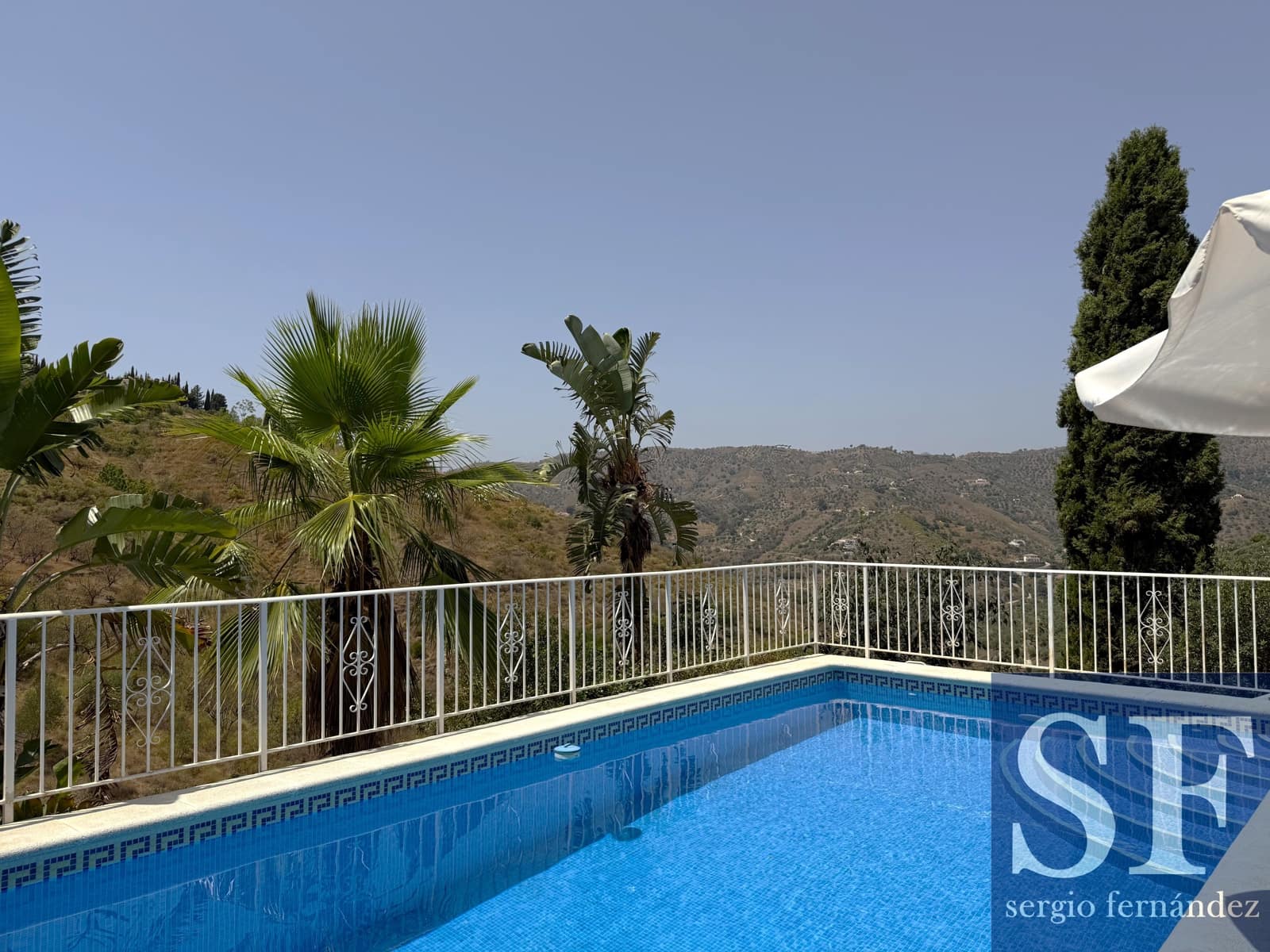 4 sovrum Villa till salu i Competa med pool - 549 999 € (Ref: 9999282)